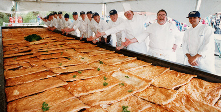 New Zealand Bakery Sets Record with World’s Largest Meat Pie